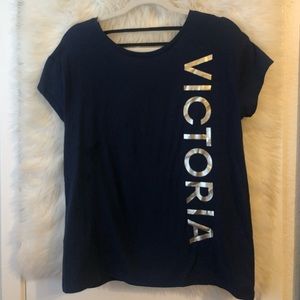 Victoria Secret Medium Crewneck Top